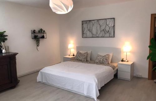 Zwettl Apartment | Jutta Deluxe Farmhouse