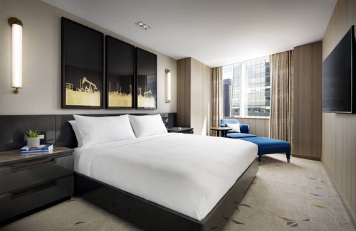 Downtown Edmonton Hotel | JW Marriott Edmonton ICE District