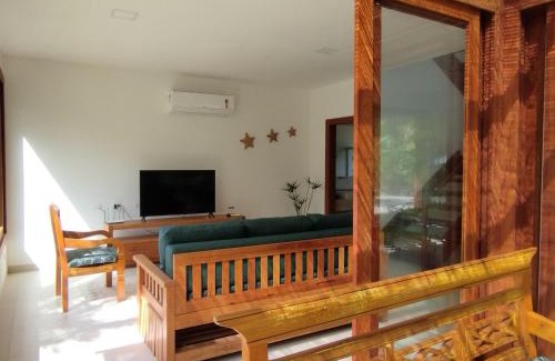 Marau Villa | Kíria's Village Beach House