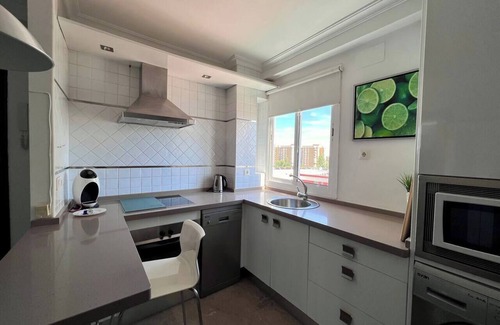 San Pablo D y E Apartment | K.C 727 - Apartment near the train station great location