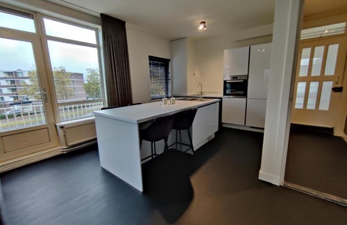 Eindhoven Apartment | K50167Spacious and modern apartment near the city center, free parking
