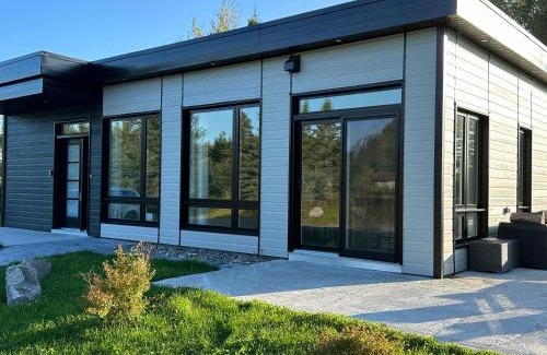 Riviere-Ouelle House | Kabin Kamouraska 1