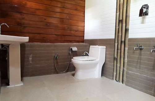 Sakleshpur Hotel | Kadumane Hills Resorts