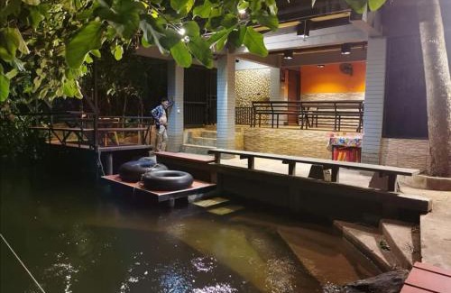 Kaeng Krachan House | Kaengkrachan River Hut