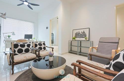 Semenyih Apartment | Kajang - 3B2B 6 Pax - Free Netflix - 5 min to UKM