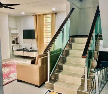 Manir Villa | Kak Nor Villa