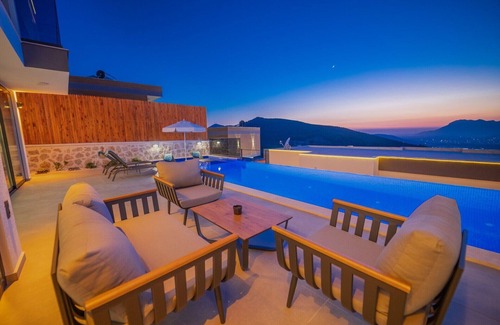 Liman Mahallesi Villa | Kalkan merkeze ve plajlara çok yakın