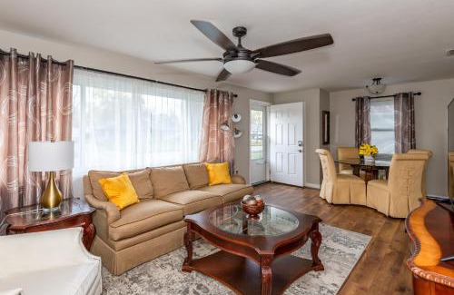 Kettering House | Kalm Retreat Peaceful 2br Near The Greene