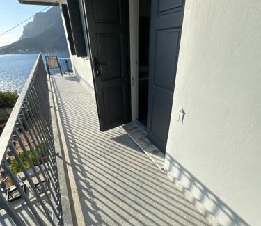 Mirties Bed & Breakfast | Kaloniki Rooms & Suites