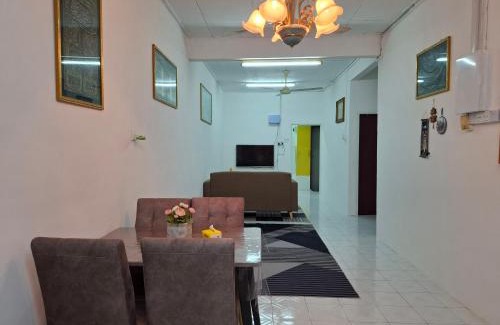 Kuala Terengganu Apartment | KAMELIA RESTHOUSE - GONG BADAk