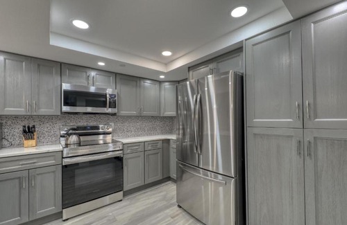 Indian Shores Apartment | Kandys Kondo II