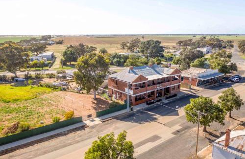 Culgoa Hotel | Kaneira Hotel