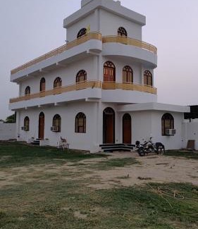 Kaazi Sarai House | KAPOOR SAHAB HOMESTAY COUNTRYSIDE Its a home away from home