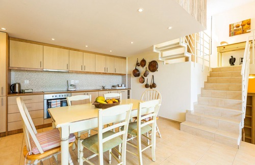 Karoti Apartment | Karoti 3- 3 bedrooms in a complex with shared pool