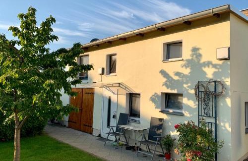 Karow House | Karowlina Cozy House Berlin 1-4 Person