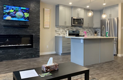 Katepwa Beach House | KATEPWA LAKE-HOME AWAY FROM HOME (condo 3)