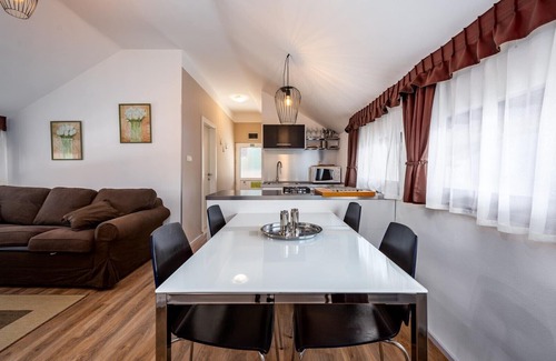 Katoro Apartment | KATORO Privacy in the centre of events