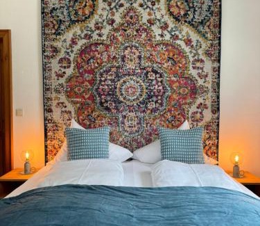 Lengefeld Bed & Breakfast | Kavaliershaus neben Schloss Rauenstein