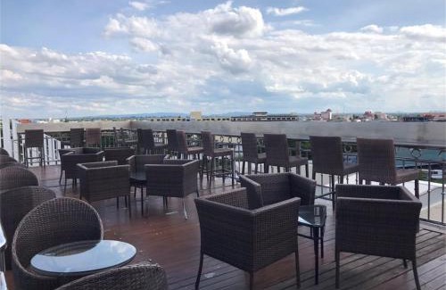 Mak Khaeng Hotel | Kavin Buri Green Hotel