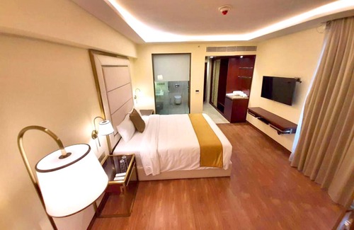 Chennai Hotel | Kay-Em Spectra Hotel Chennai