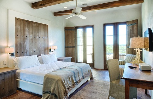 Ingram Resort | Kayak, Swim, your heart desires!