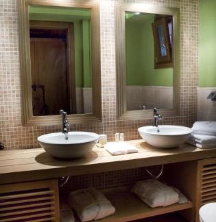 Kalivia Filaktis Hotel | Kazarma Hotel