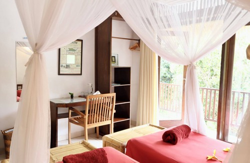 Desa Kowanara Cabin | Kelimutu Crater Lakes Ecolodge