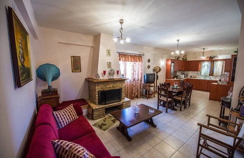 Stoupa Villa | Kelly's Villa in Stoupa