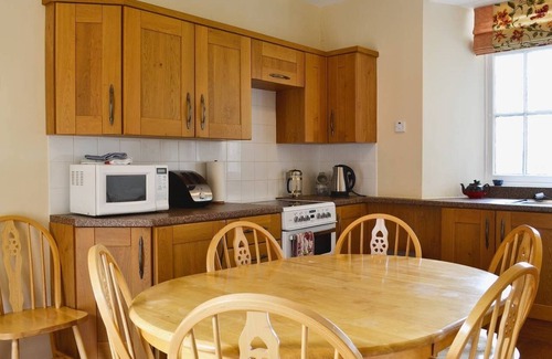 Maybole Cottage | Kennedy Cottage - Traditional 3 Bedroom Cottage on Beautiful Blairquhan estate