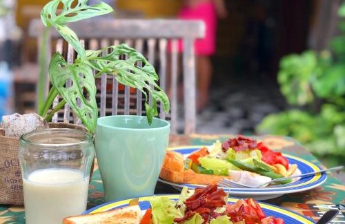 South Beach Bed & Breakfast | Kenting Nanwan AlohaInn