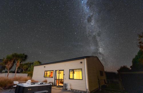 Manapouri House | Kepler Mountain View