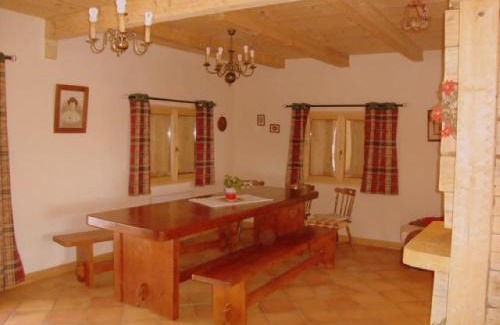 Saint-Pierre-dels-Forcats Ski Chalet | Ker Carlit