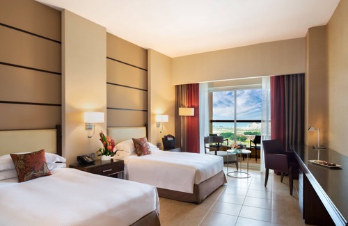 Abu Dhabi Hotel | Khalidiya Palace Rayhaan by Rotana