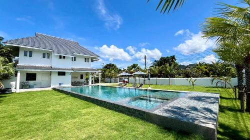 Khuekkhak Apartment | Khaolak Pool Villa with 3 bedrooms