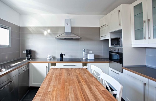 Lajares Villa | Kinegua M3. Design house 3 habit 6 persons. .WIFI. Heated pool