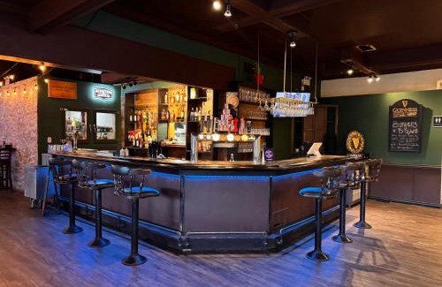 Okanagan-Similkameen Hotel | King Hotel