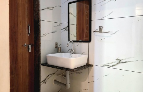 Supa Resort | Kingfisher Jungle Stay By TERASTAY