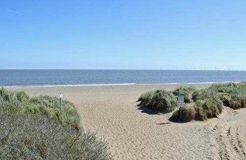 Somersby House | Kingfisher Lodge