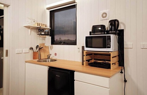 Irymple House | Kings Cottage by Tiny Away