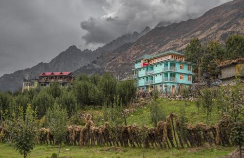 Rakchham Hotel | Kinnor Retreat