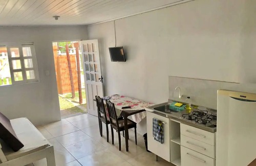 Cassino House | Kitnet a 150m da Praia