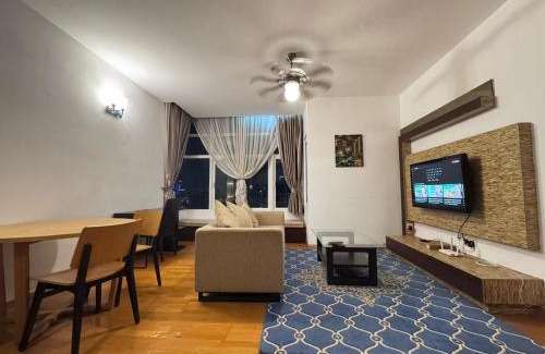 Kuala Lumpur House | KL Sentral Dua Sentral King Bedroom Suite With Merdeka 118 and KLCC View #FreeParking