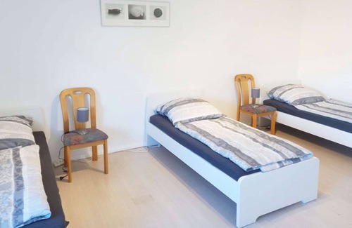 Kleve Apartment | KL13 Work & Stay Apartment Kleve with free W-LAN & TV