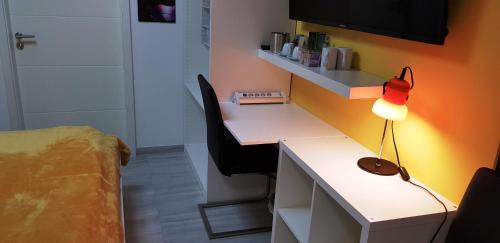 Rhein-Erft-Kreis District Apartment | Klein und fein