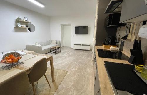 Garsten Apartment | Kleine moderne 3-Bett Wohnung/Apartment