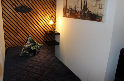 Neu Wulmstorf Apartment | KLEINE SOUTERRAIN WOHNUNG NÄHE HAMBURG