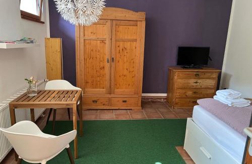 Neu-Eichenberg Apartment | Kleine Wohnung auf dem Land