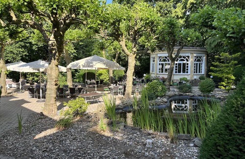 Heiligenhaus Hotel | Kleines Appartement im Waldhotel