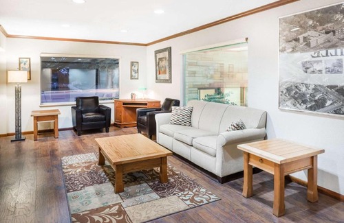 Jacksonville Hotel | Knights Inn Jacksonville