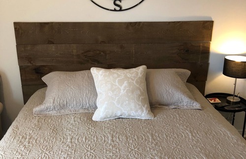 Moreton's Harbour Bed & Breakfast | Knight’s Landing private lower suite located in Moretons Hbr on the ocean.